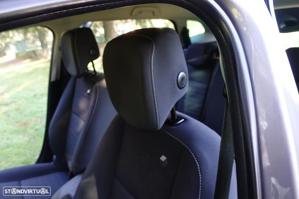 Renault Mégane Sport Tourer 1.5 Blue dCi Limited C/PM+Pneu - 35