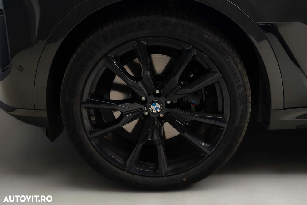 BMW X7 M60i xDrive - 10