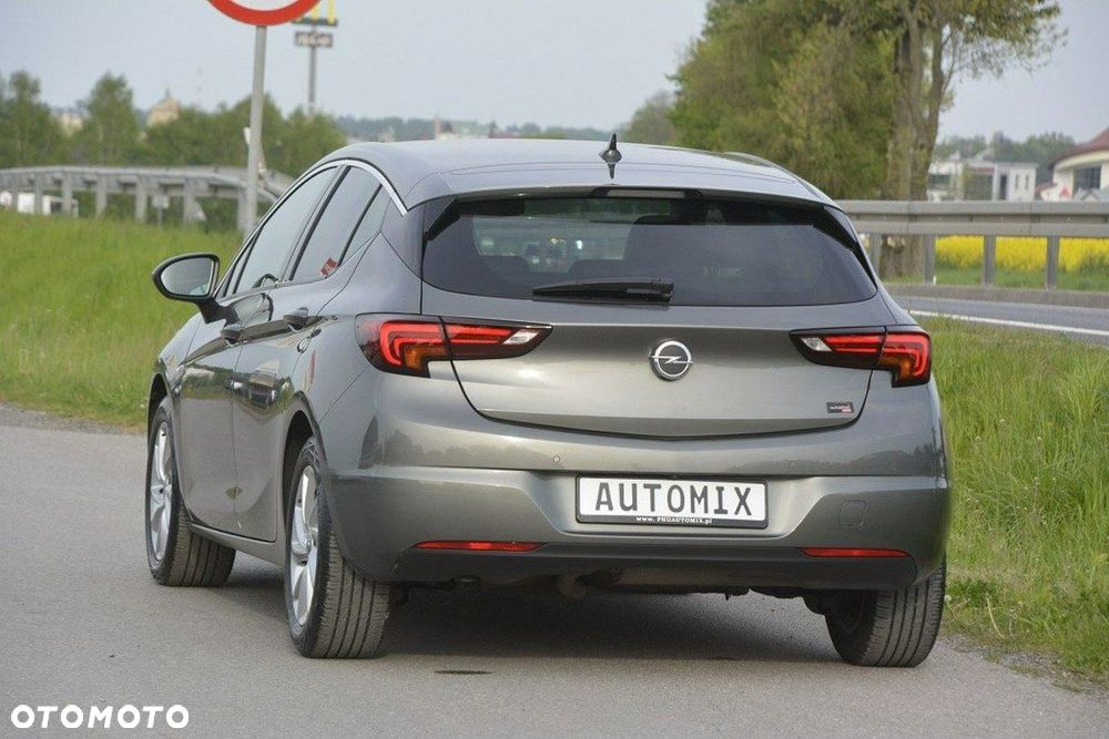 Opel Astra 1.2 Turbo Elegance - 5