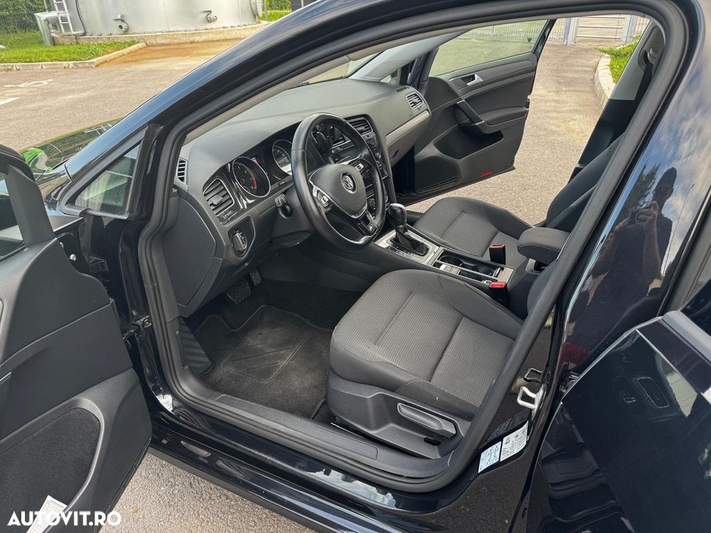 Volkswagen Golf 1.0 TSI DSG Comfortline - 8