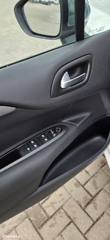 Citroën C4 PureTech e-THP 130 Exclusive - 27