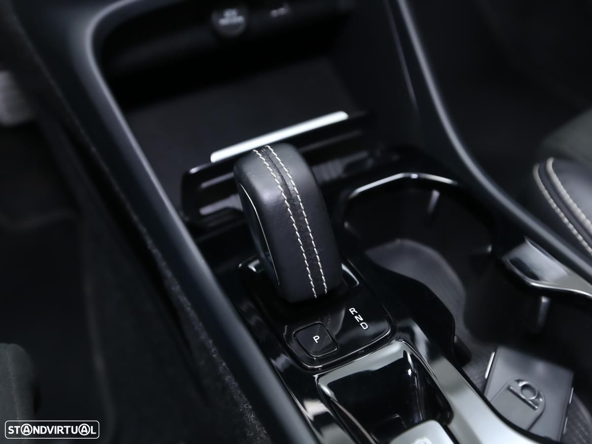 Volvo XC 40 1.5 T5 PHEV R-Design - 23