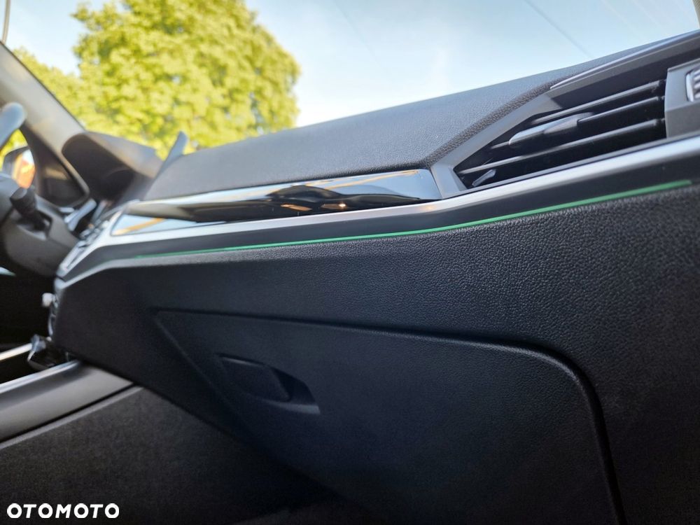 BMW Seria 3 - 39