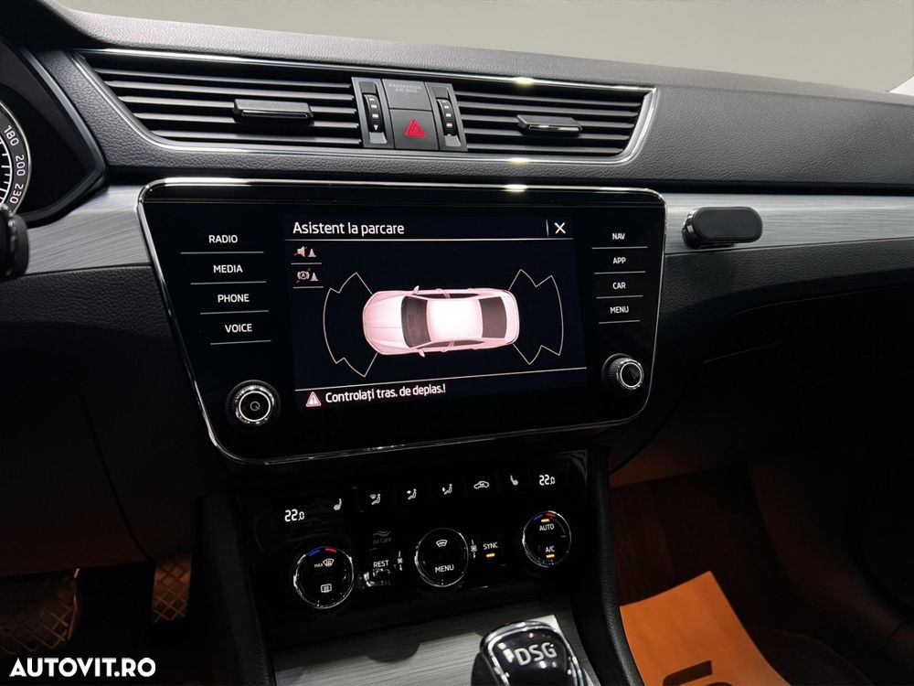 Skoda Superb 1.5 TSI ACT DSG Ambition - 30