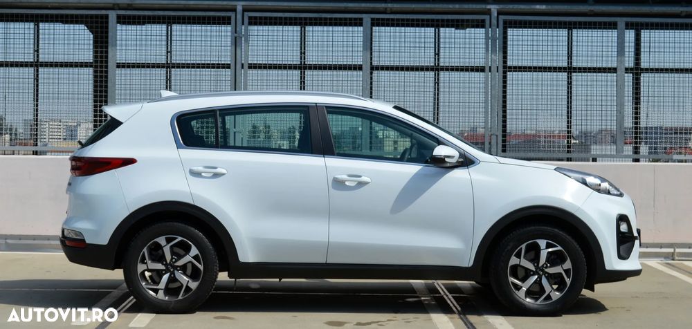 Kia Sportage 1.6 DSL MHEV 7DCT HP 4x2 Style - 15