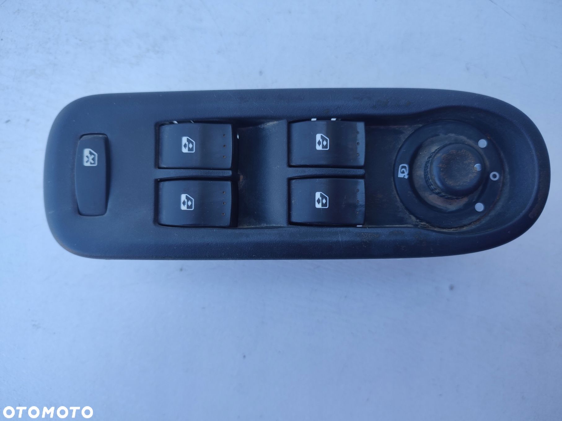 Przełącznik szyb lusterek RENAULT KANGOO II EUROPA - 1
