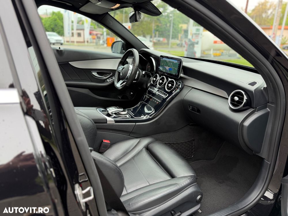 Mercedes-Benz C 220 d 4MATIC Aut - 16