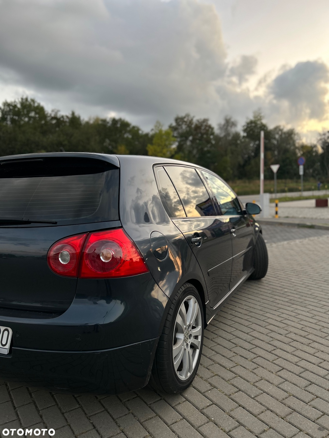 Volkswagen Golf V 2.0 TSI GTI - 4