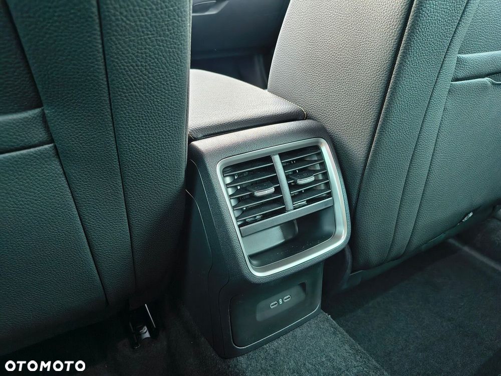 Skoda Octavia 1.5 TSI mHEV Drive Selection DSG - 21