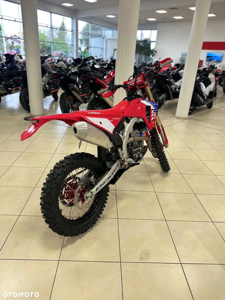 Honda CRF - 4