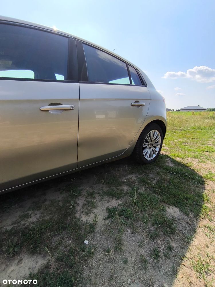 Fiat Bravo 1.4 16V Dynamic - 4