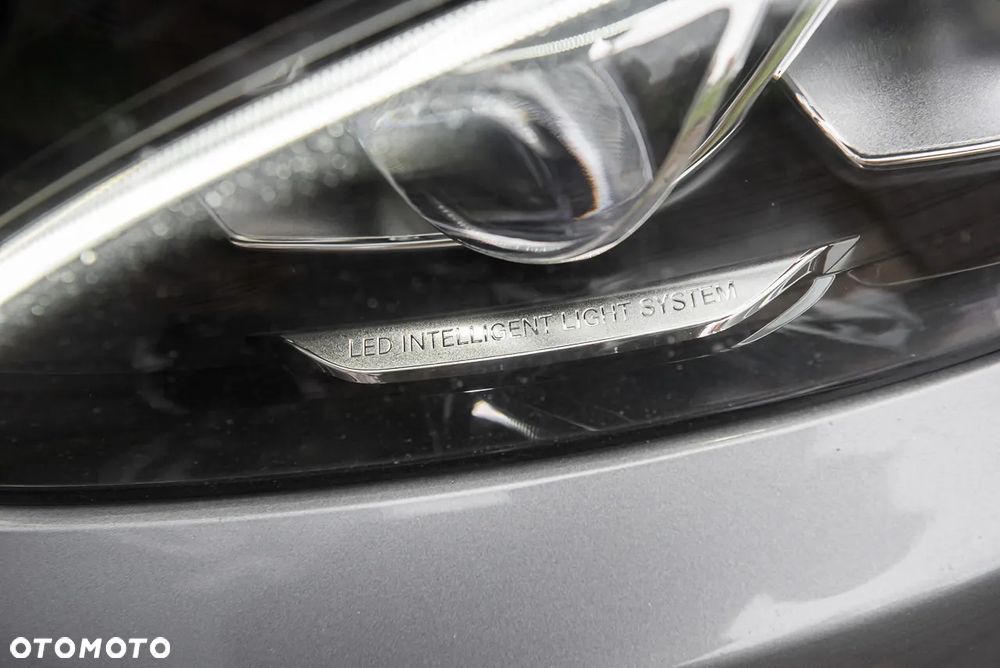 Mercedes-Benz Klasa C 400 4-Matic 9G-TRONIC - 38