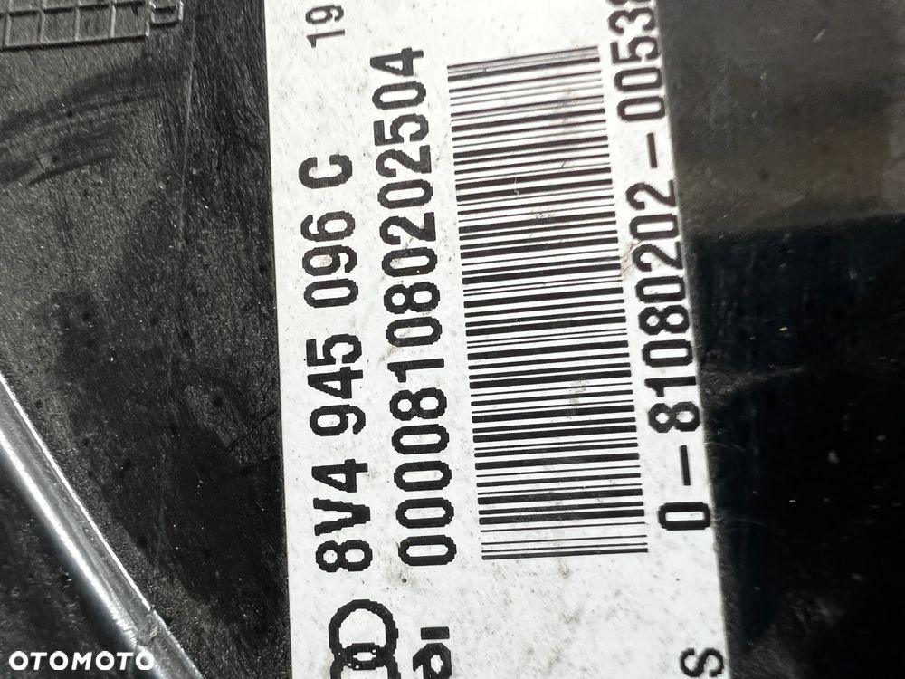 AUDI A3 8V4 LAMPA TYŁ TYLNA PRAWA STRONA ZWYKŁA 8V4945096C 8V4945094 ŁADNA - 3