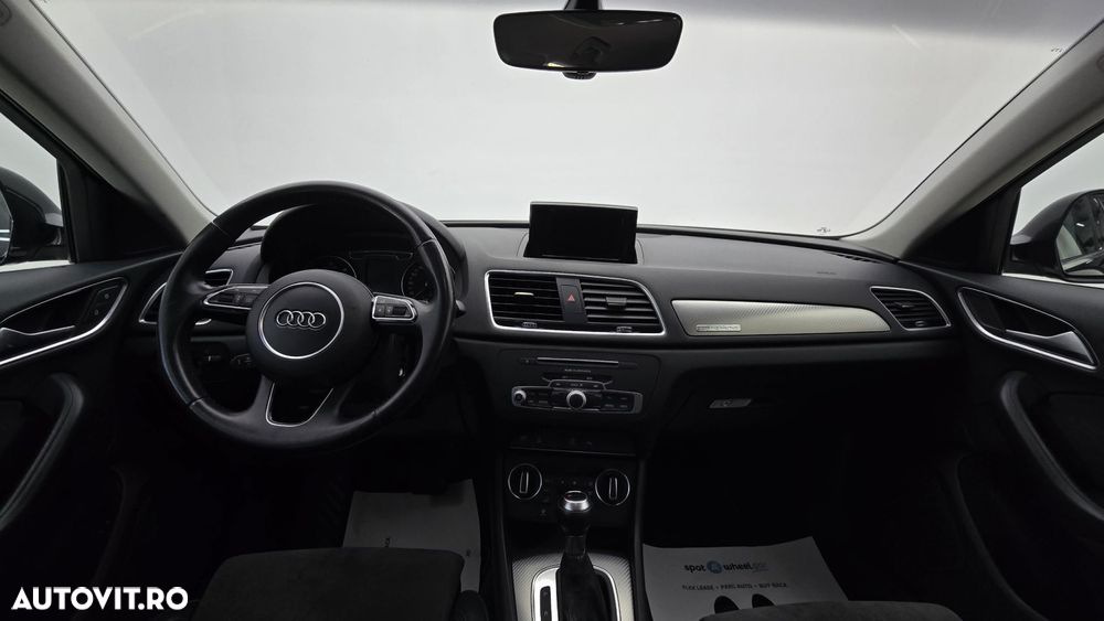 Audi Q3 2.0 TDI Quattro Stronic Design - 14