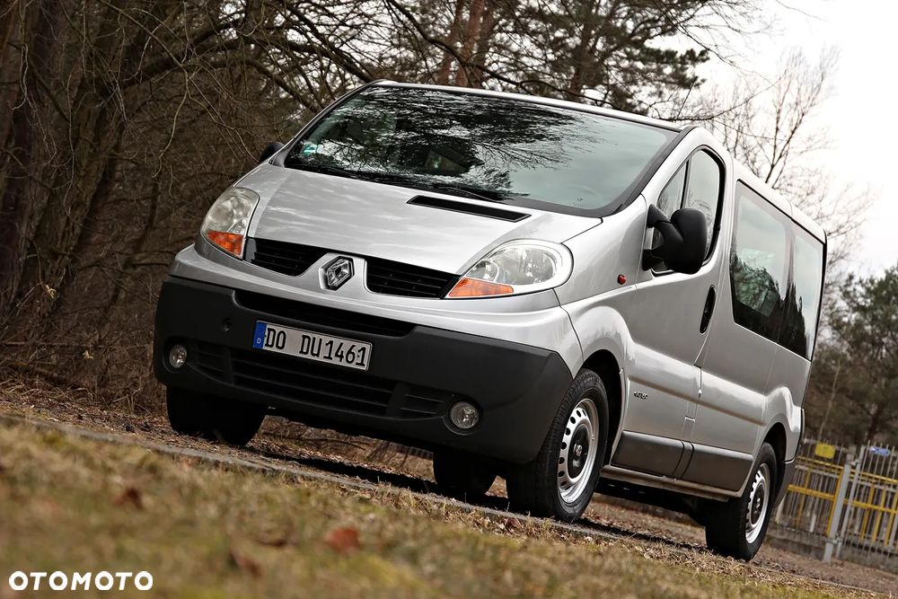 Renault Trafic - 2