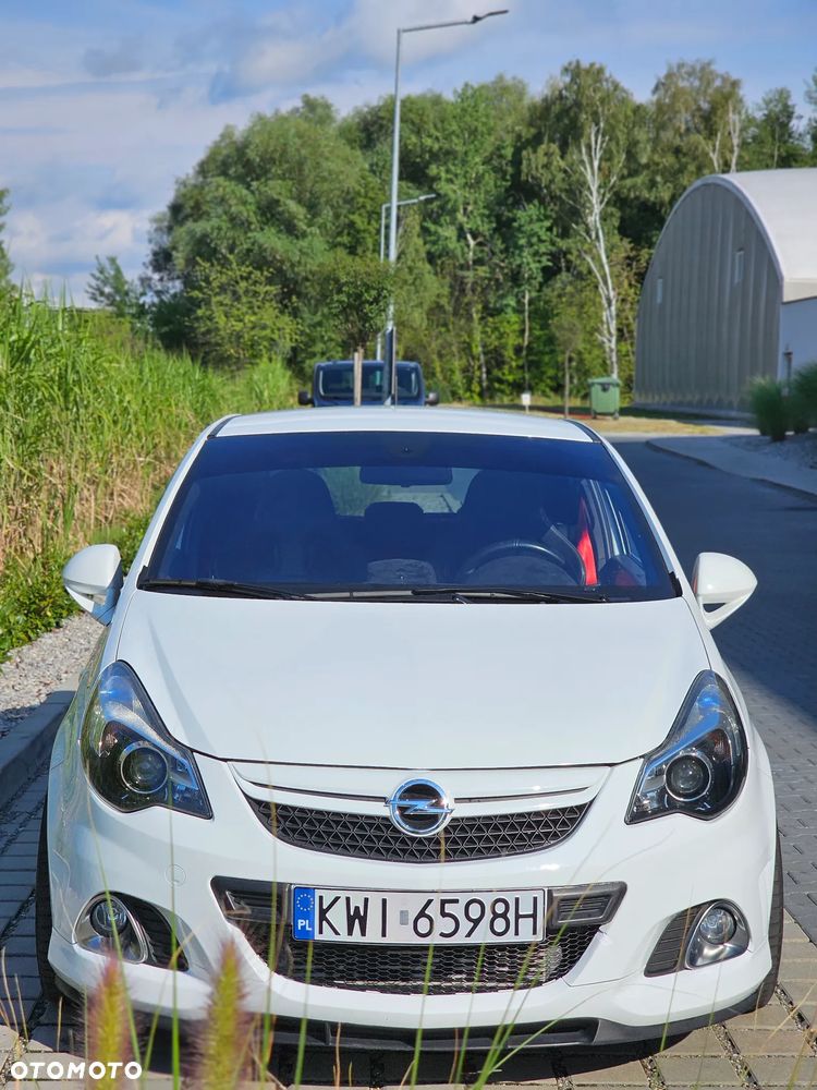 Opel Corsa - 3