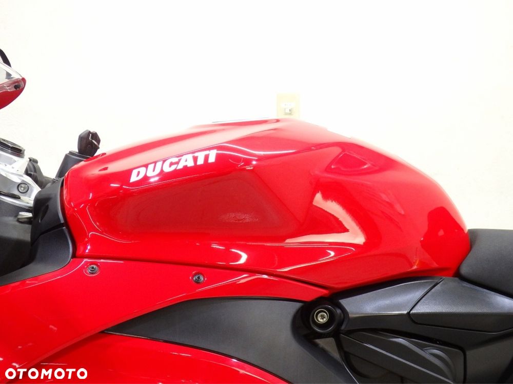 Ducati Panigale V2 - 14