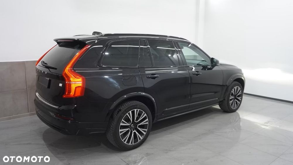 Volvo XC 90 T8 AWD Plug-In Hybrid Ultimate Dark 7os - 5