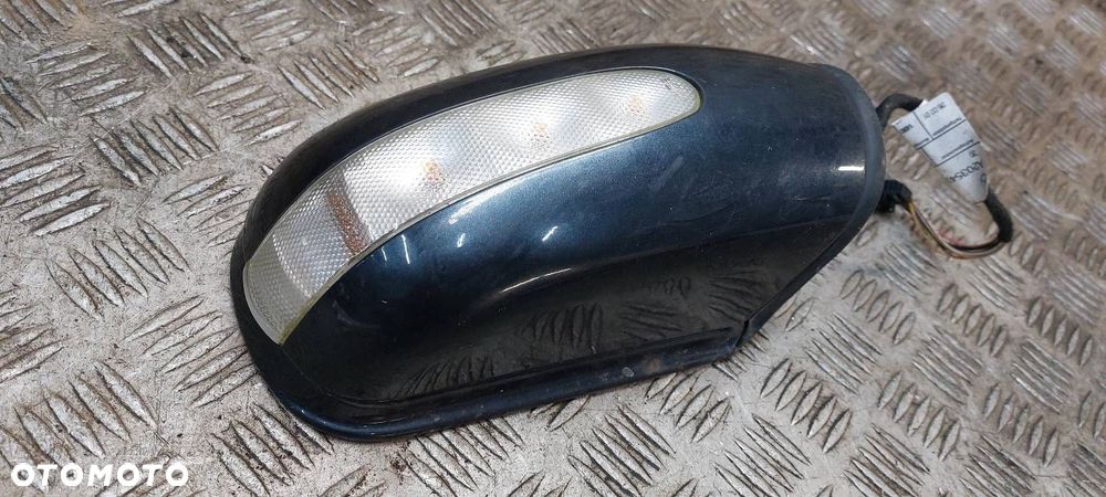 LUSTERKO PRAWE ELEKTRYCZNE MERCEDES CL203 C180 EUROPA - 2