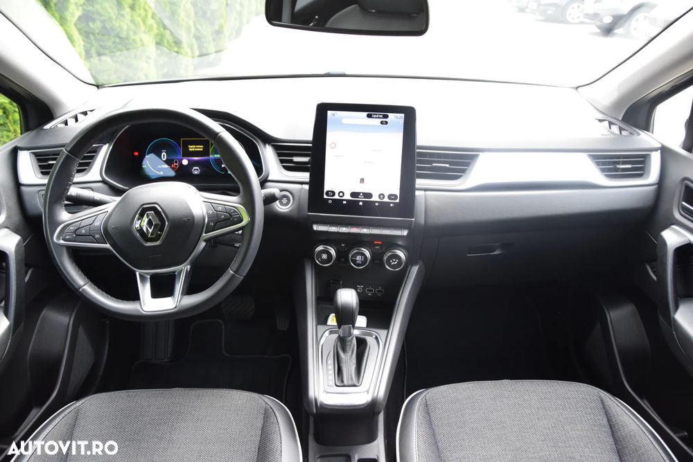 Renault Captur PHEV 160 Techno - 8
