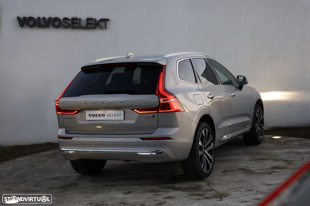 Volvo XC 60 2.0 B5 Plus Bright AWD - 20