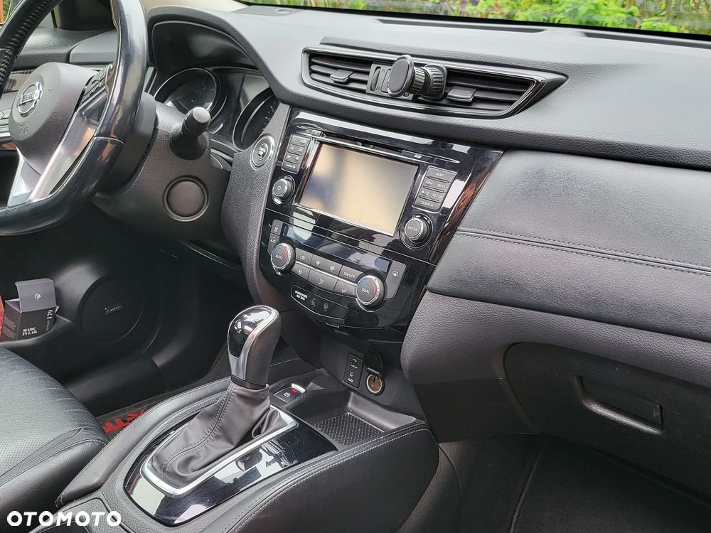 Nissan X-Trail 2.0 dCi Tekna Xtronic 4WD - 27