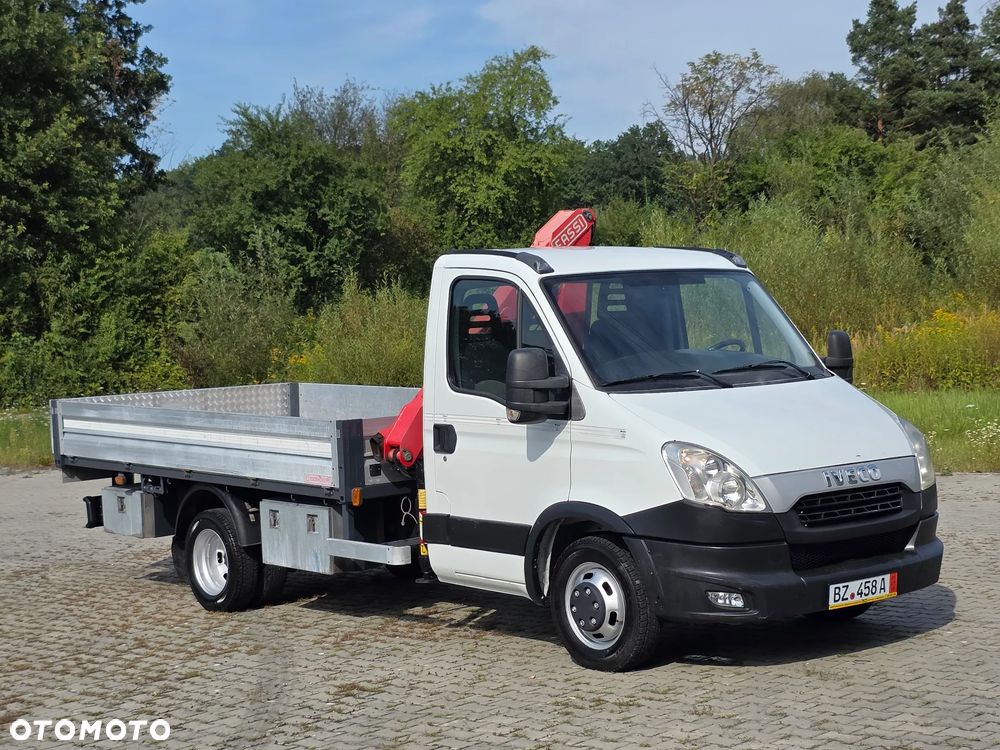 Iveco Daily 35c-15 50c-15 Skrzynia 3.60 M + HDS  1.8 Tony ! Bez Korozji  ! Z Włoch  ! - 11