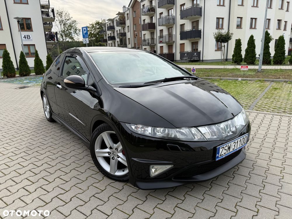 Honda Civic 1.8 TypeS - 18