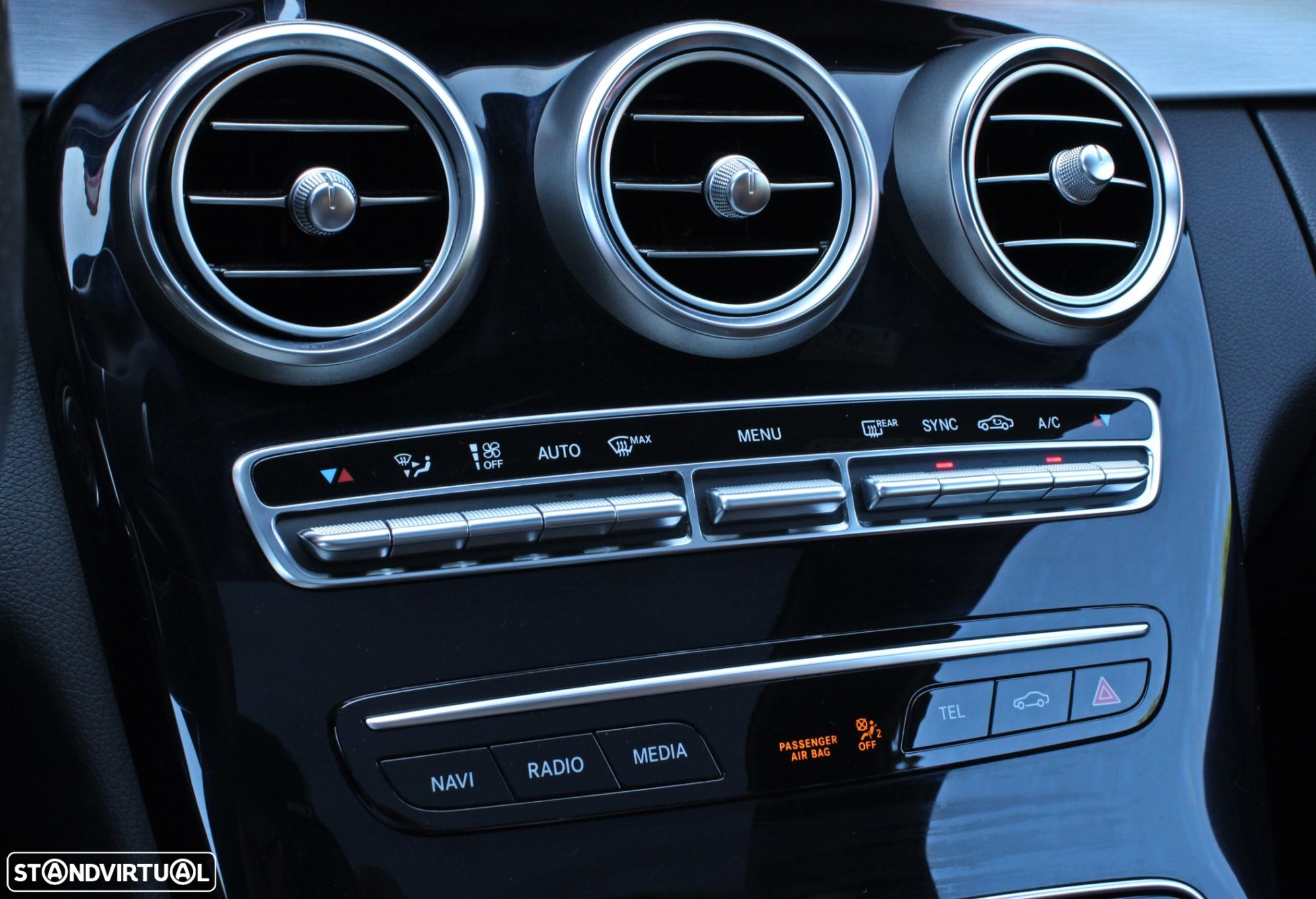Mercedes-Benz C 300 d AMG Line - 15