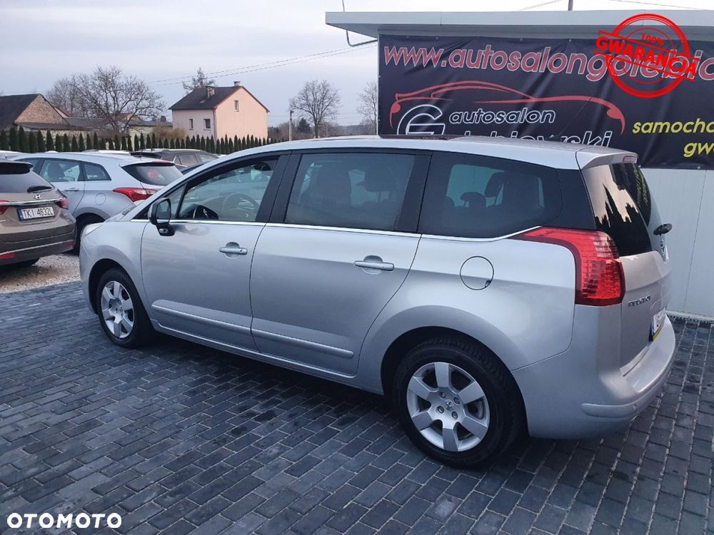 Peugeot 5008 - 4