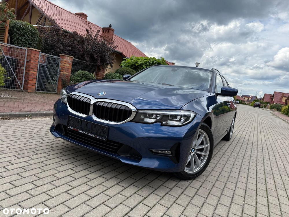 BMW Seria 3 318d Sport Line - 2