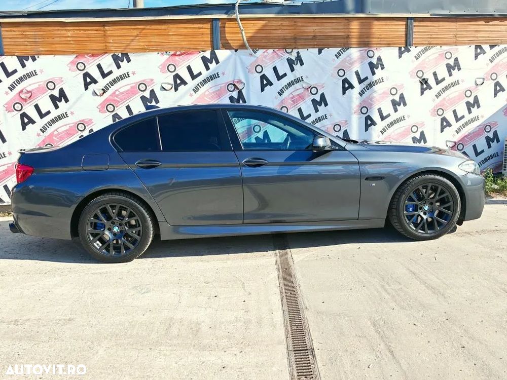 BMW Seria 5 525d Sport-Aut. - 7