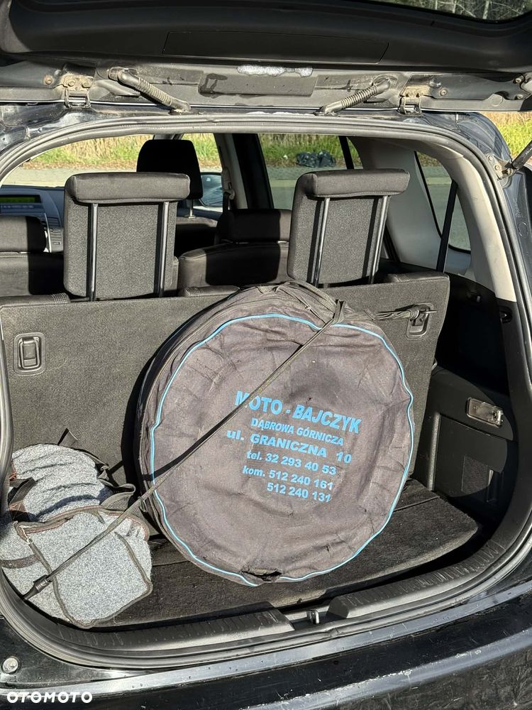 Mazda 5 2.0 Active - 22