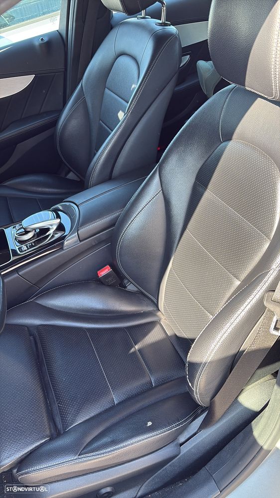 Mercedes-Benz C 300 h AMG Line - 11