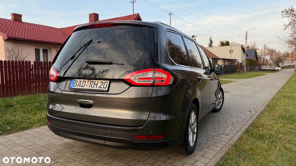 Ford Galaxy 2.0 EcoBlue Twin-Turbo Titanium - 12