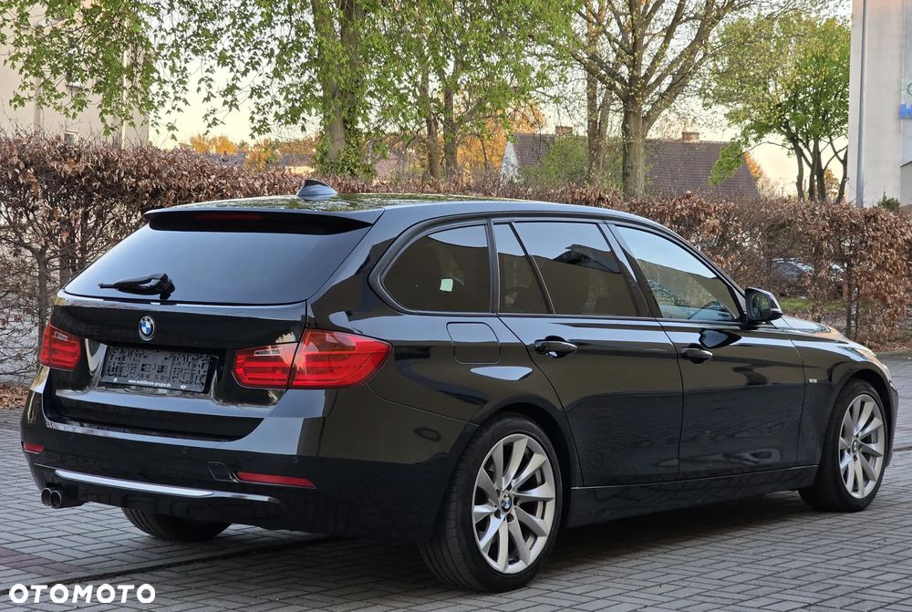 BMW Seria 3 330d Sport-Aut Blue Performance Modern Line - 6