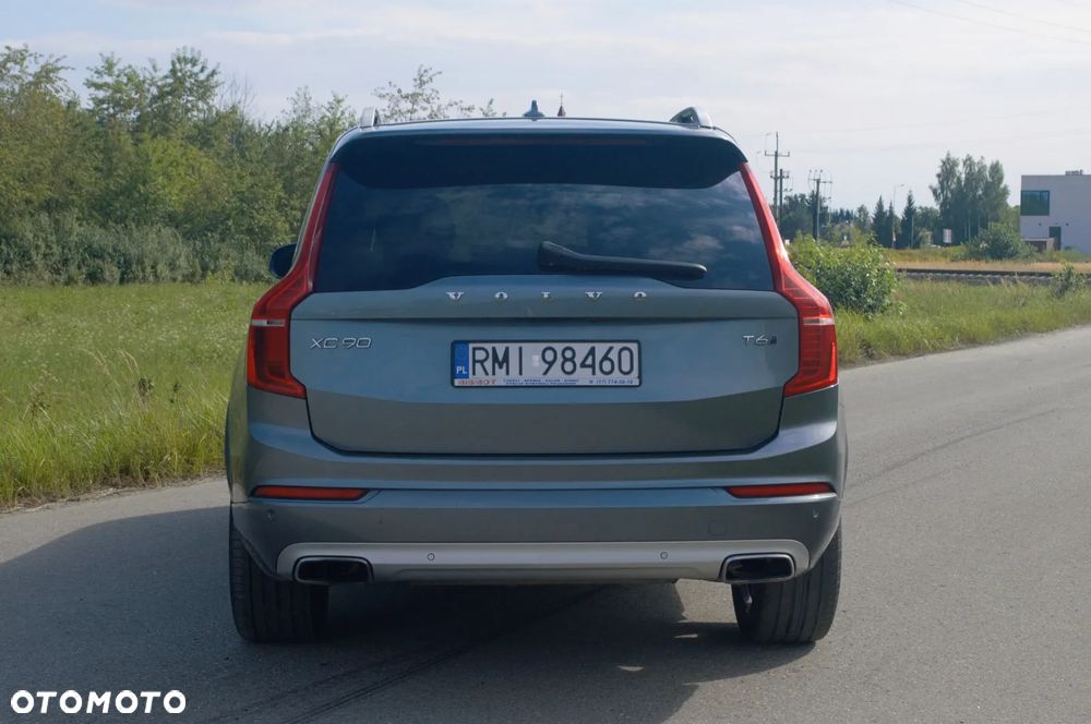 Volvo XC 90 T6 AWD Momentum 7os - 6