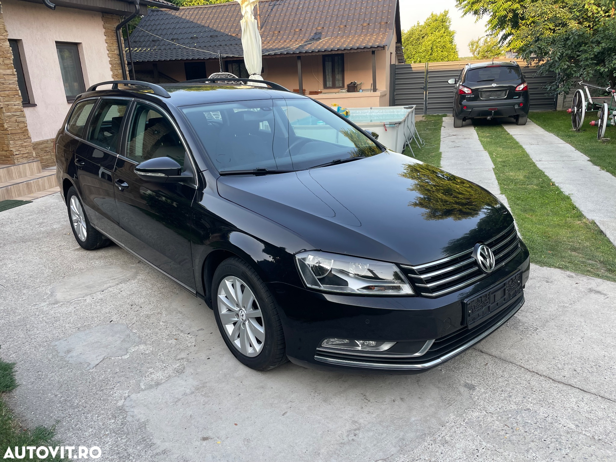 Volkswagen Passat - 2