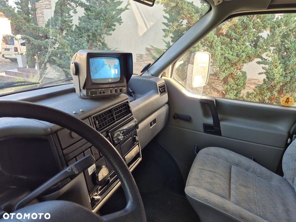 Volkswagen California - 7