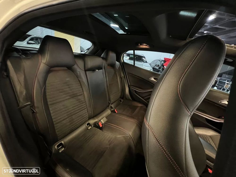 Mercedes-Benz GLA 200 d AMG Line - 9