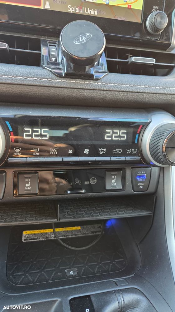 Toyota RAV4 2.5 Hybrid VVT-iE 4x4 Luxury - 3