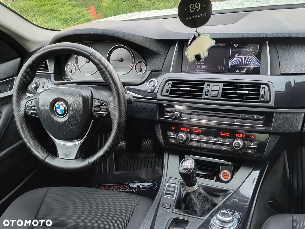 BMW Seria 5 - 24