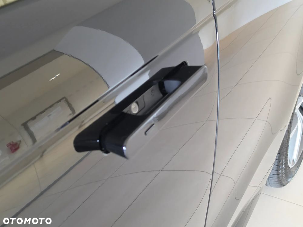 Land Rover Range Rover Sport - 34