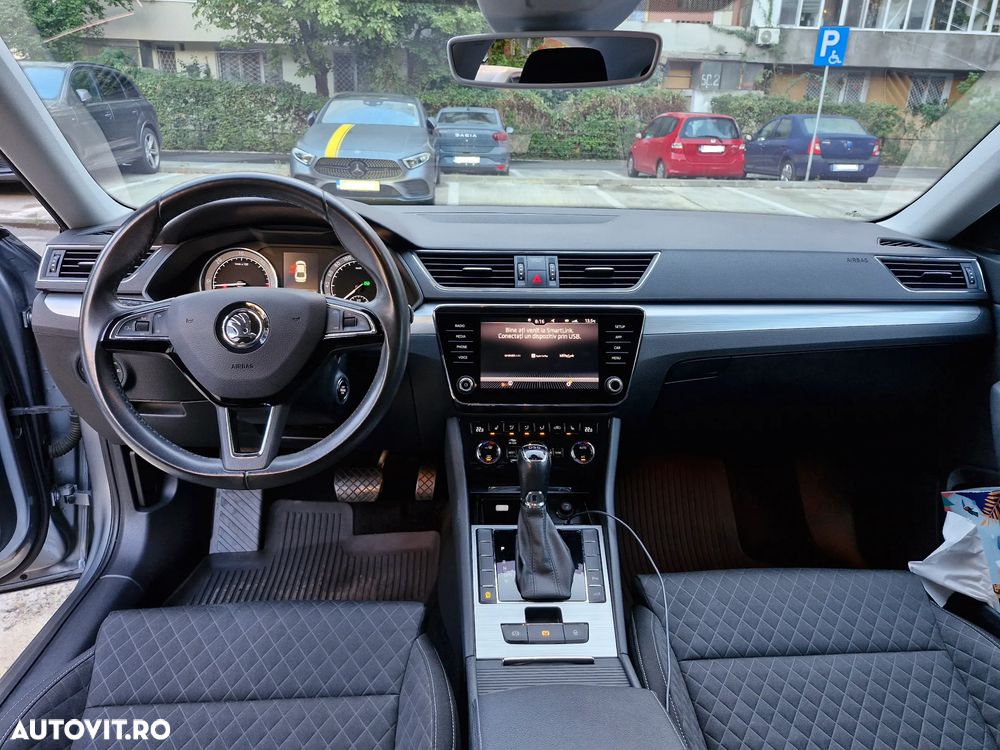 Skoda Superb 2.0 TDI DSG Ambition - 12