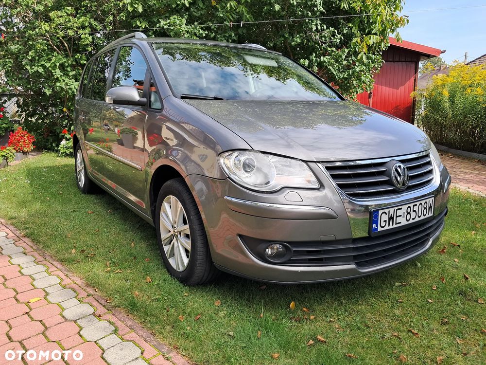 Volkswagen Touran 1.4 TSI Life - 1