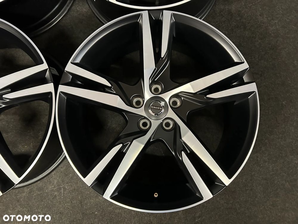 Alufelgi Volvo XC40, XC60, V60, S60 19 cali 5x108 4szt. Ładne! - 8