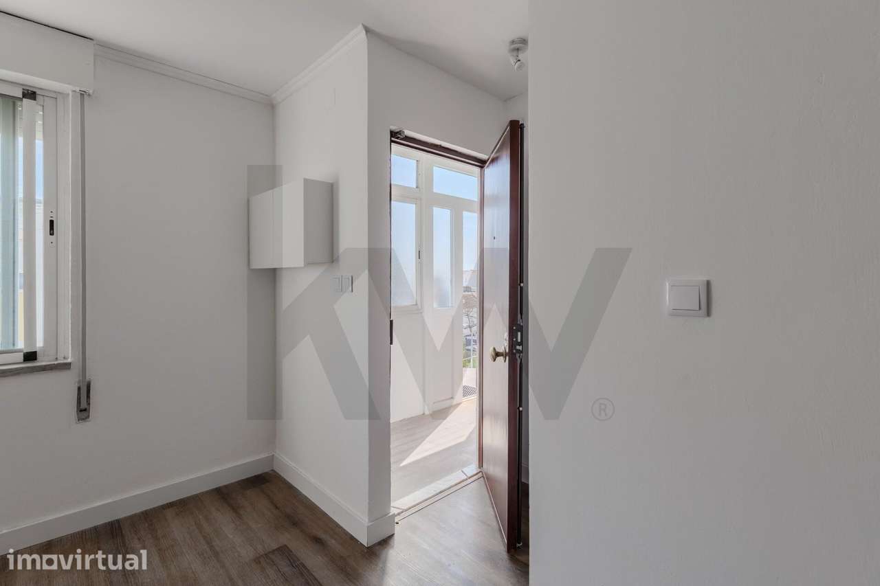Apartamento T3 totalmente remodelado | Afonsoeiro, Montijo - Grande imagem: 3/50