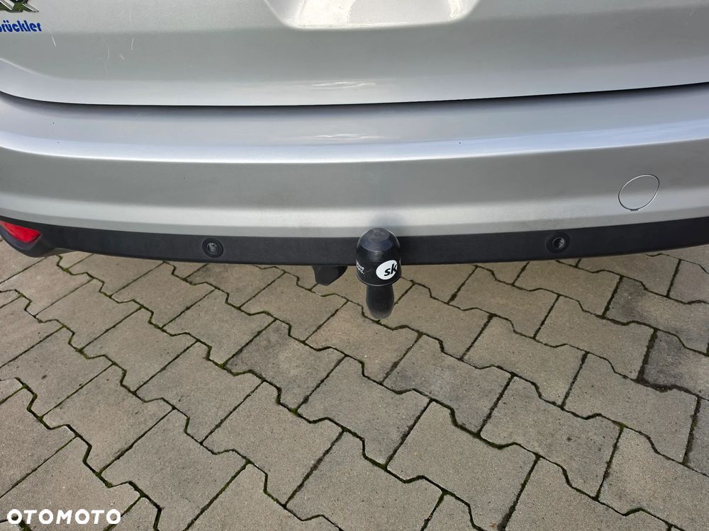 Ford Grand C-MAX - 27