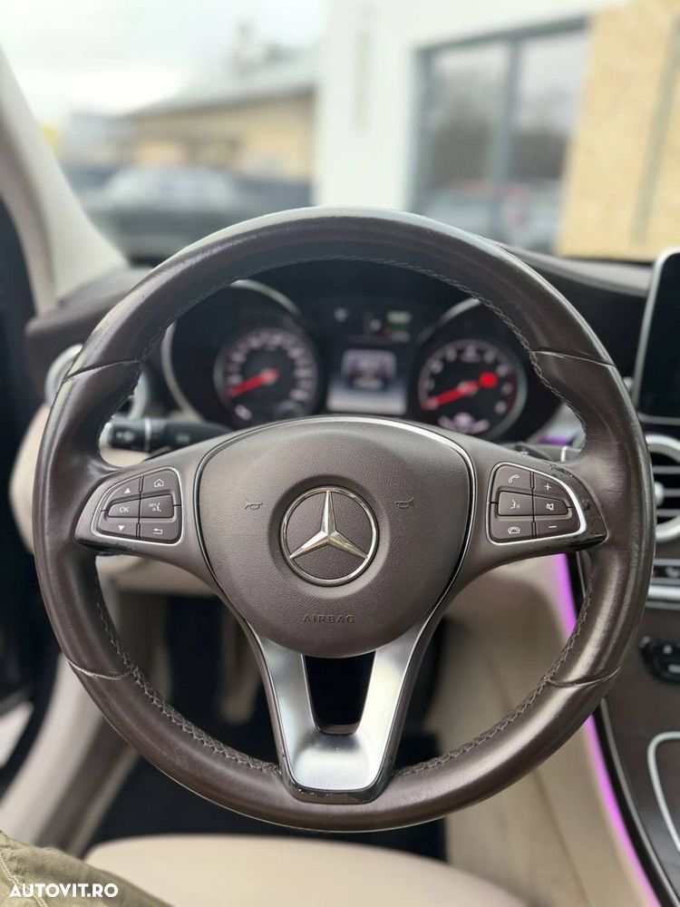 Mercedes-Benz C - 14