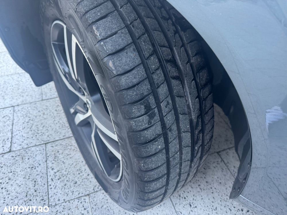 Volvo XC 60 D4 Geartronic RDesign - 15